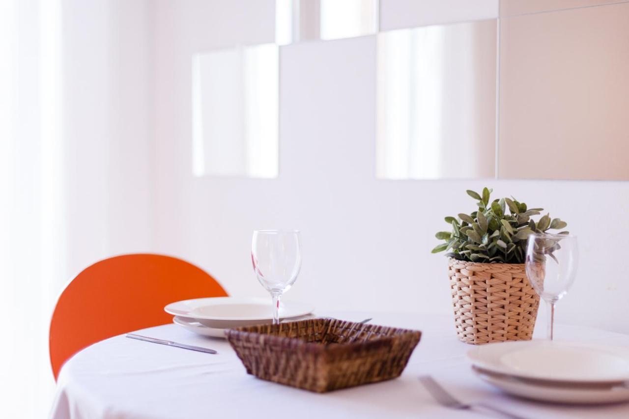 Patio Budget Apartment 12 กาลองเย ภายนอก รูปภาพ